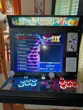 Videogioco arcade con - videogioco,