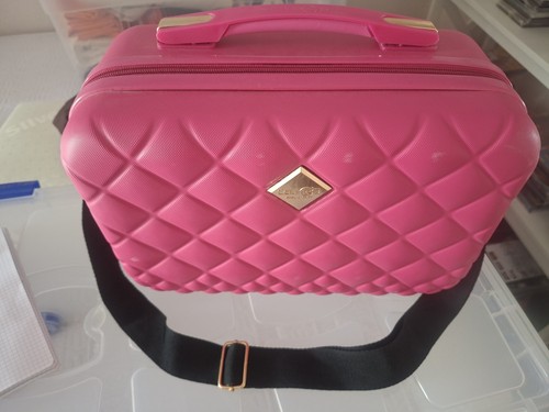 Beautycase rigido rosa con