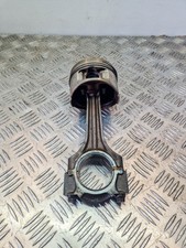 MERCEDES-BENZ SL R129 Piston