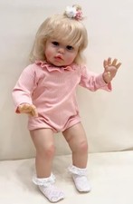 Bambola bambina 21 pollici Life like Reborn con capelli radicati a mano un compagno coccolone