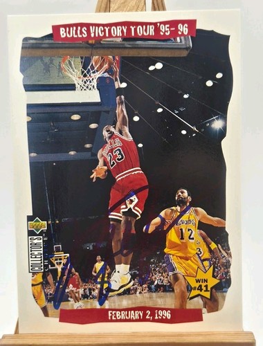 Michael jordan autografato con - michael,