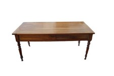 Tavolo rustico francese in