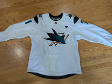 NHL Fanatic Authentic Pro San