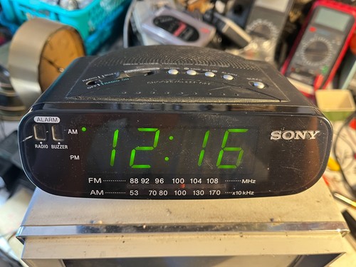 Sony icf c212 dream - sony,