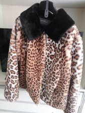 Pelliccia da donna leopardata