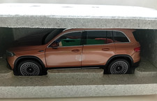 1/18 NZG MERCEDES BENZ EQB 2021 1015/11 beige metalizzato H243 auto modellino
