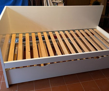 Letto singolo IKEA bianco con letto estraibile (FLAXA)