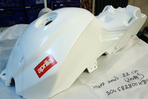 Serbatoio aprilia rsv tuono - tuono, v4