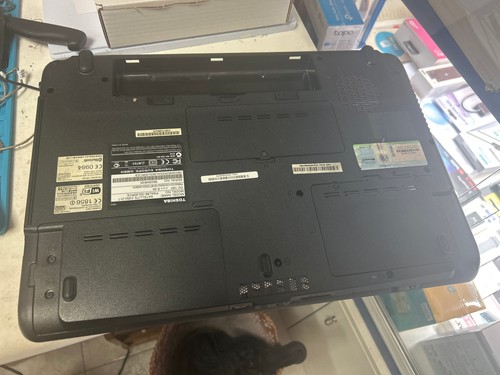Carcasa inferior toshiba - inferior,
