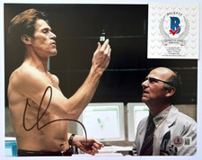 WILLEM DAFOE FIRMATO