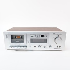 Lettore di cassette audio vintage Akai GX-M10 deck
