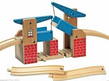 PONTE DI SOLLEVAMENTO IN LEGNO