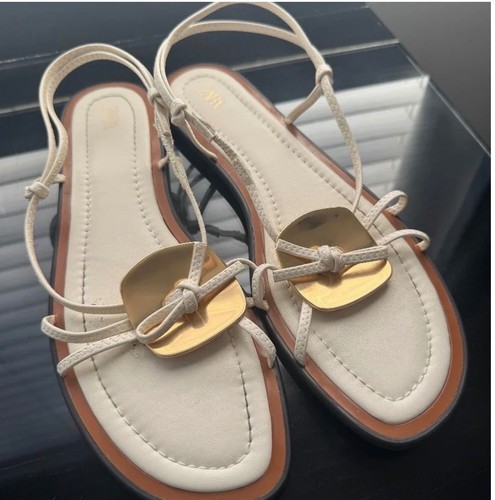 Zara modern sandals preowned - zara,