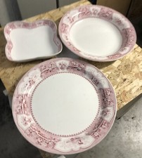 TRE PIATTI WEDGWOOD CERAMICA PORCELLANA FINE 800 MADE IN ENGLAND