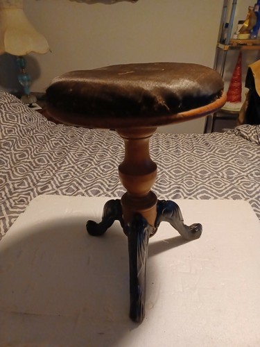 Sgabello pianoforte vintage