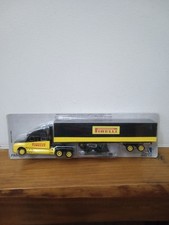  Kenworth Furgonato Pirelli