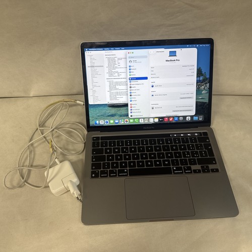 Macbook pro 2022 8 - 8, core