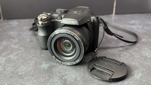 Fujifilm finepix s3200 0 - fujifilm,