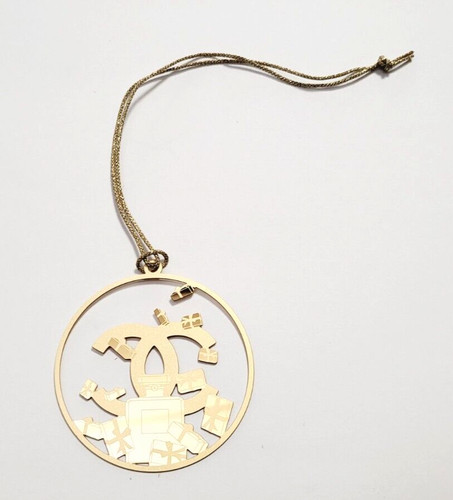 Charm chanel novità 2023 - chanel, 2023'