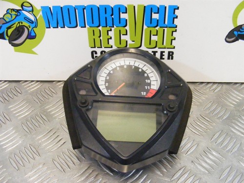 Suzuki 650 clocks speedo - 650,