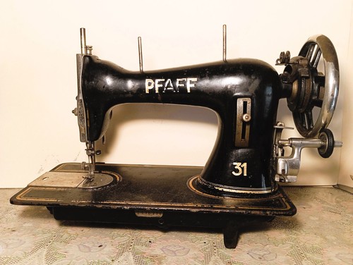 Macchina per cucire - macchina, pfaff
