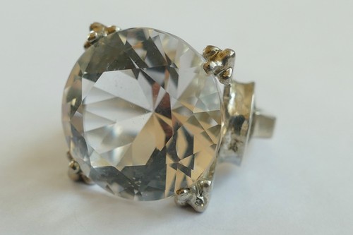 Anello grande cristallo - , di