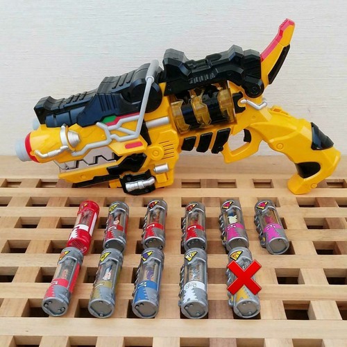 Power rangers dino charge - power,