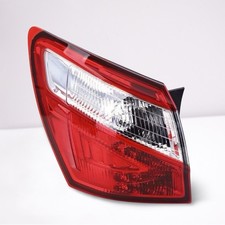 FANALE POSTERIORE SINISTRO NISSAN QASHQAI 2008/2015