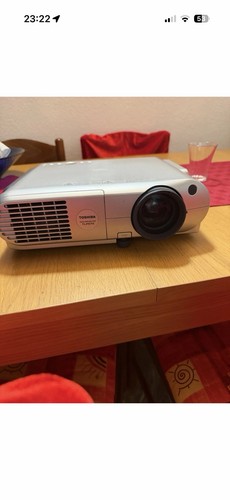 Proiettore toshiba tlplf6 - proiettore,