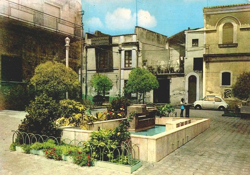 Ad983 cartolina gravina - ad983, di