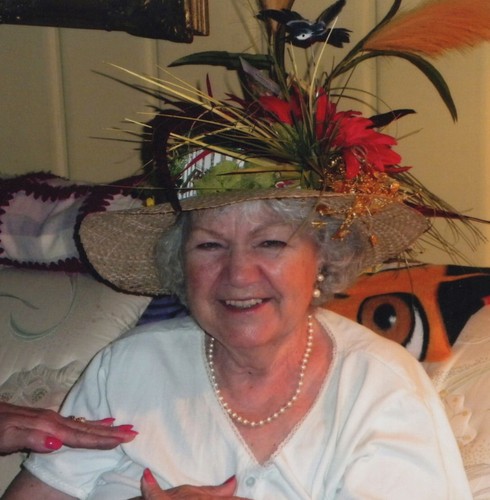 Vecchia donna cappello - vecchia,