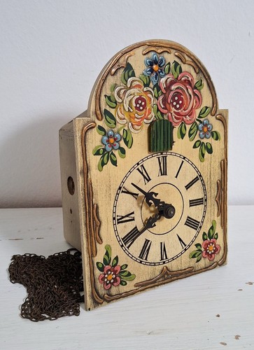 Vecchio orologio scudo - vecchio,
