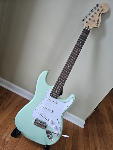 Squier affinity series - affinity,