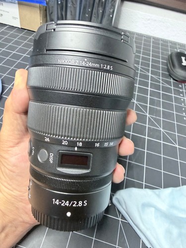 Nikon nikkor f 2 8 - nikkor, z