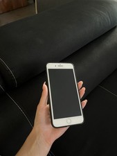 Iphone plus 64gb - 8,