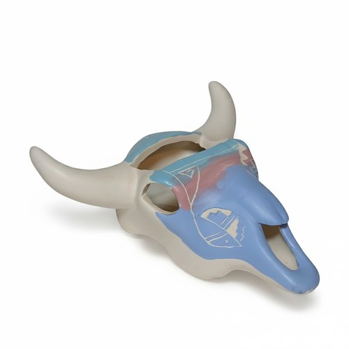 Scultura ceramica incisa