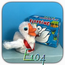 18999 Flapping Goose Tin Latta