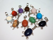 1pz  ciondolo  in pietre dure naturale  forma tartaruga 34x21mm  bijoux
