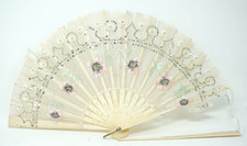 Antico ventaglio pieghevole a
