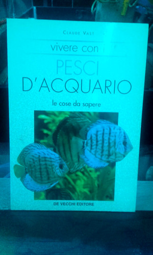 Vivere con pesci - (fg),