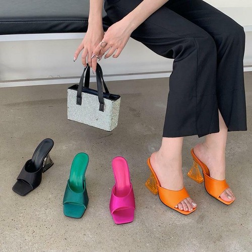 Pantofole donna trasparenti