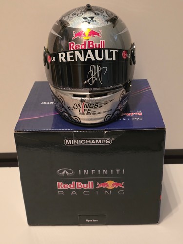 Casco sebastian vettel - sebastian, firmato