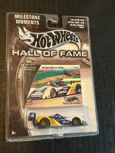Hot wheels hall - hot,