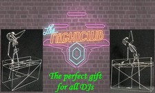 Unica statuina DJ con