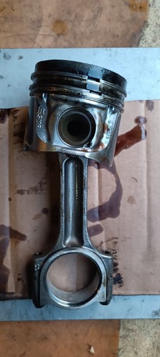 Piston moteur dci - piston, 2.0