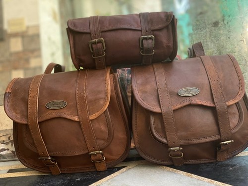 Borsa pelle per moto - in,