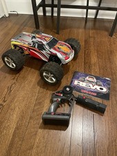 Monster Truck Nitro Traxxas Revo 2.5R - RTR - EZ Start - Super pulito!