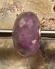 Trollbeads  Ruby Rock