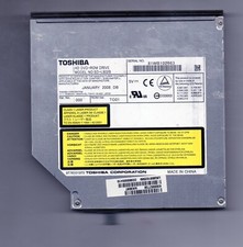 Masterizzatore DVD Toshiba SD-L802B IDE con Mascherina e frame attacco