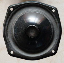 altoparlante AUDAX HD13B25H 8ohm usato su varie monitor studio